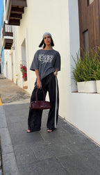 Loves Jesus Oversized Tee