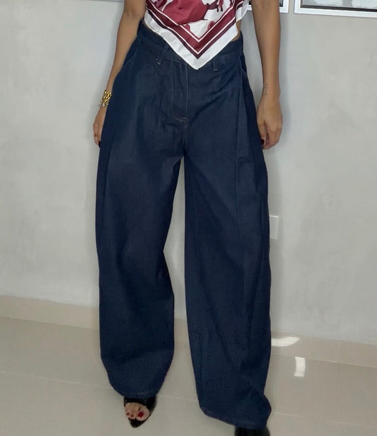 Wide-leg Jeans